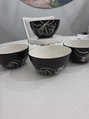 Laurie Gates Antilles Black Ceral/Soup Bowls 5 3/4"